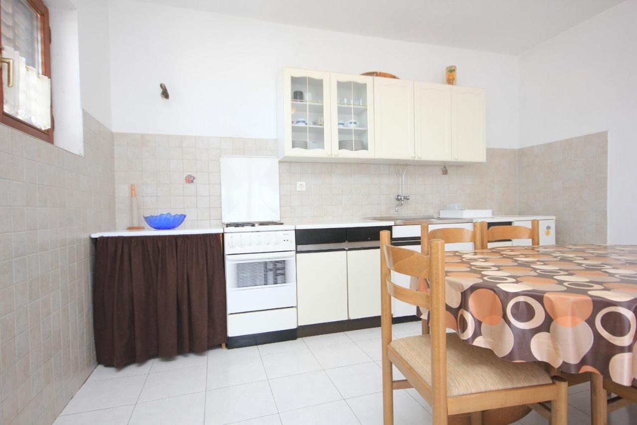 Apartment Sali 8121A Екстер'єр фото